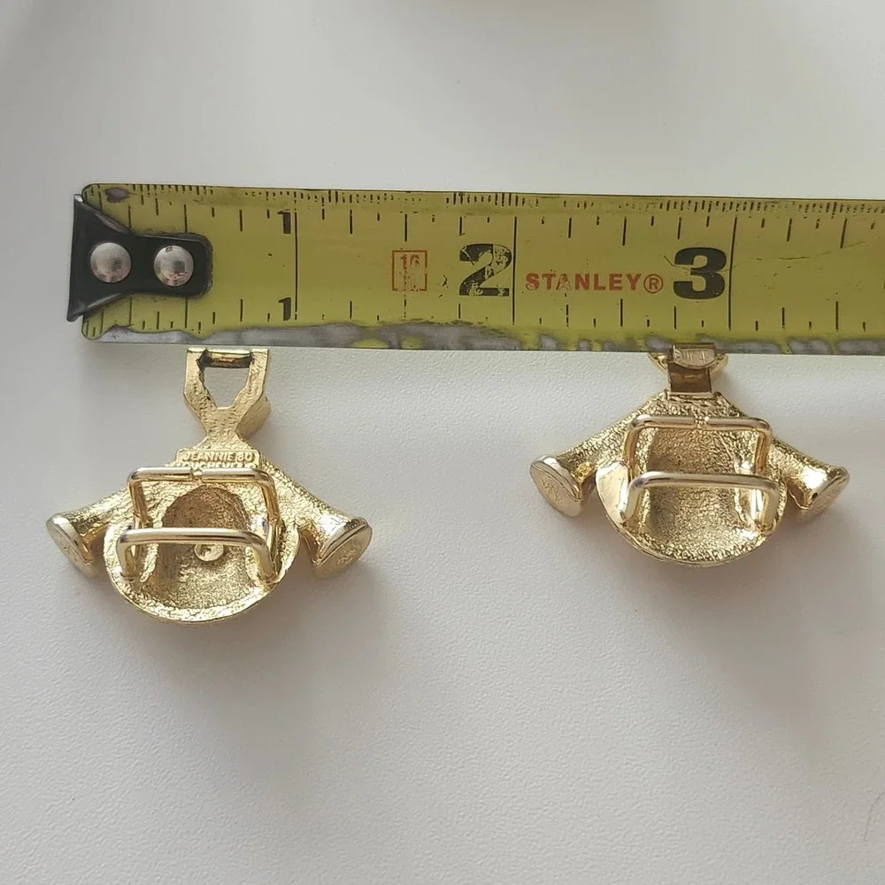 Jeannie Bouchever Vintage Golf Ball Crossed Tees Gold Tone Shoe Clips Accessory